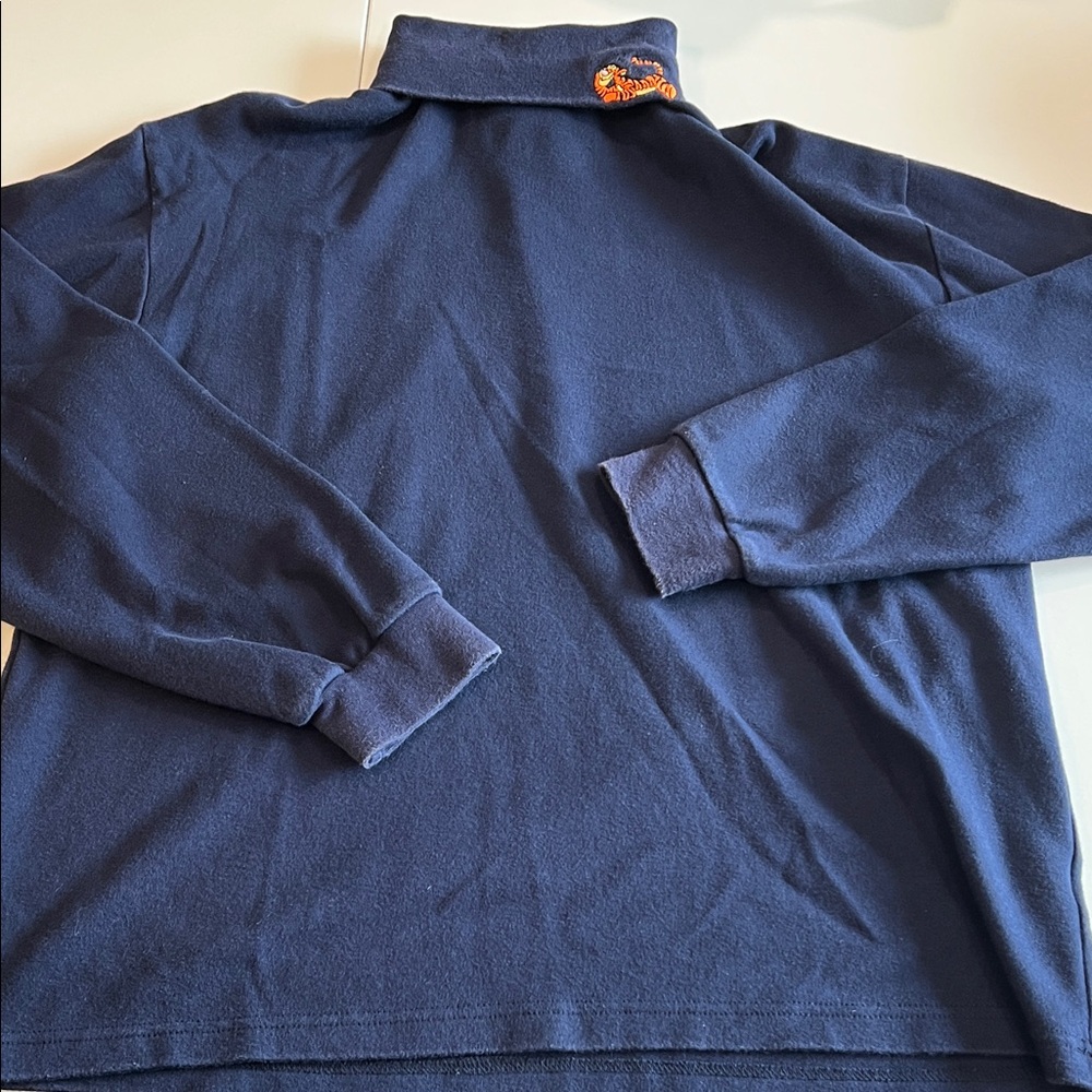 Vintage Disney Store‎ - m, navy tigger turtle neck